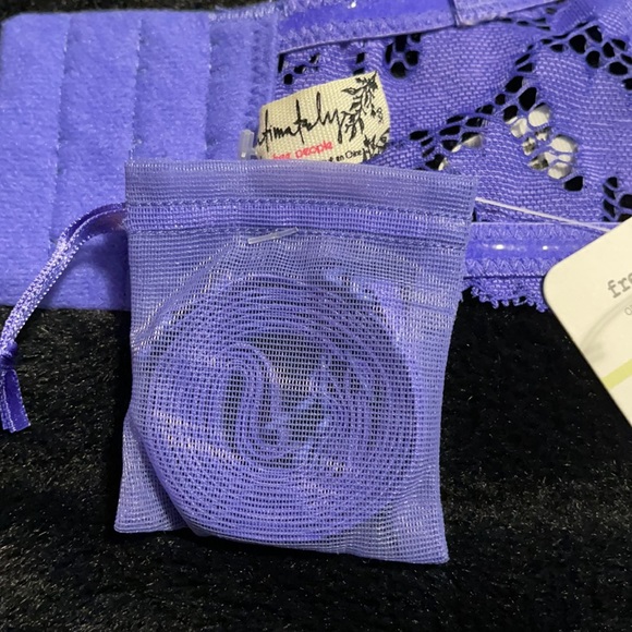 Free People, Love Letters underwire bra Periwinkle, 36 B, NWT - Picture 8 of 9